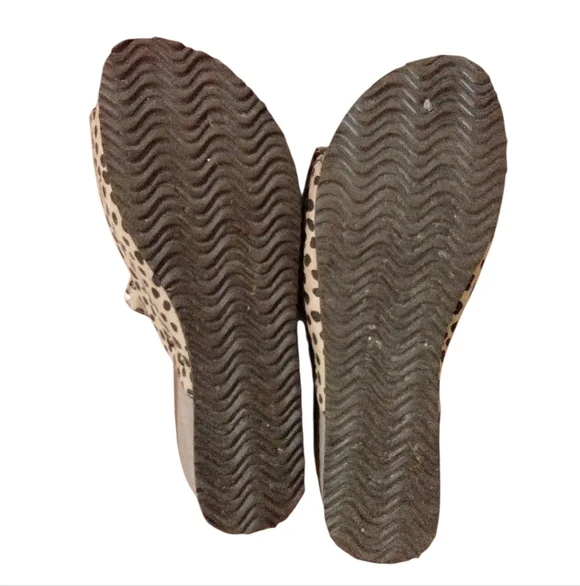 Axxiom Cheetah Print Cushioned Wedge Sandals Black and Tan Sling Back Sandals 8M - Picture 10 of 11